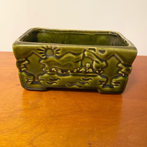 SOLD•Vintage• Midcentury Tree Embossed Planter - Picture 2 of 5
